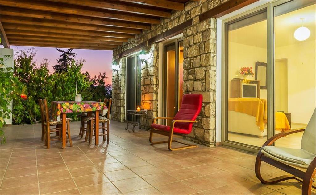 Rustic Village Retreat Amargeti Δωμάτιο φωτογραφία